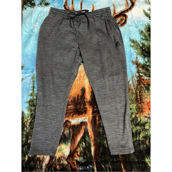 Adidas sweatpants - Picture 1 of 4